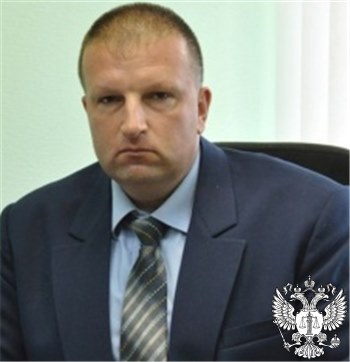 Судья Беззубов Владимир Николаевич