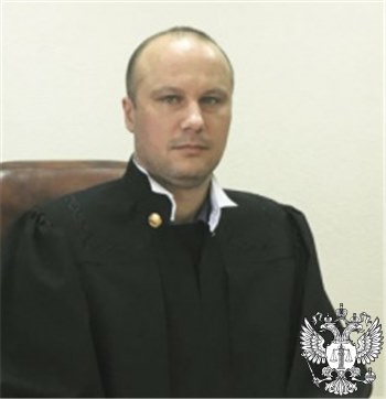 Судья Чернявский Леонид Александрович