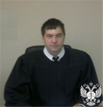 Судья Давыдов Юрий Валентинович