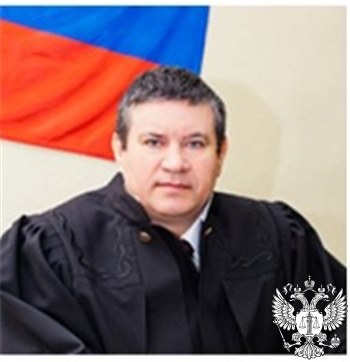 Судья Дуб Станислав Николаевич