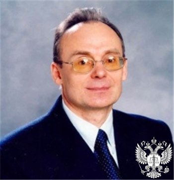 Судья Эмих Виктор Давыдович