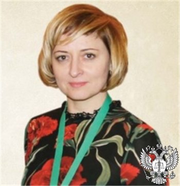 Судья Иллензеер Елена Людвиговна