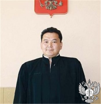 Судья Музраев Захар Кандуевич