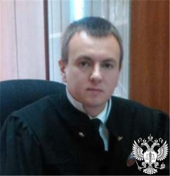 Судья Пунёв Евгений Иванович