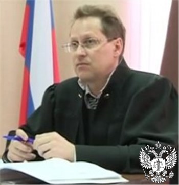 Судья Шарков Кирилл Олегович
