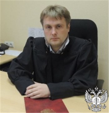Судья Шувалов Василий Александрович