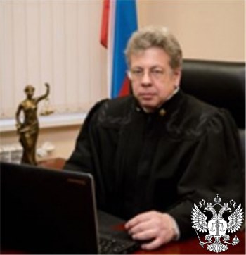 Судья Табаченков Михаил Викторович