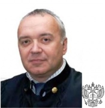 Судья Усов Владимир Георгиевич